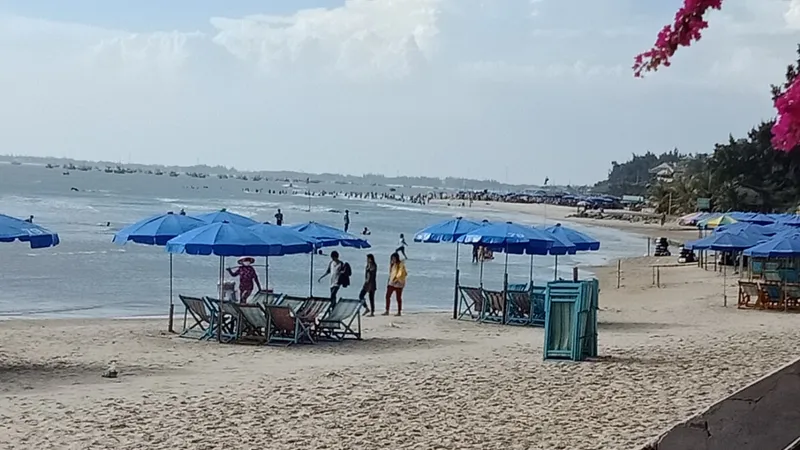 Vụ 5 ni cô đuối nước khi tắm biển: Tìm thấy thi thể nạn nhân thứ 3