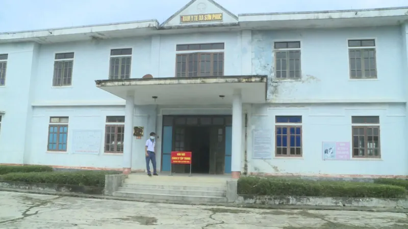 Hà Tĩnh: 7 người đi cùng chuyến bay với ca mắc Covid-19 thứ 2.899 âm tính lần 1