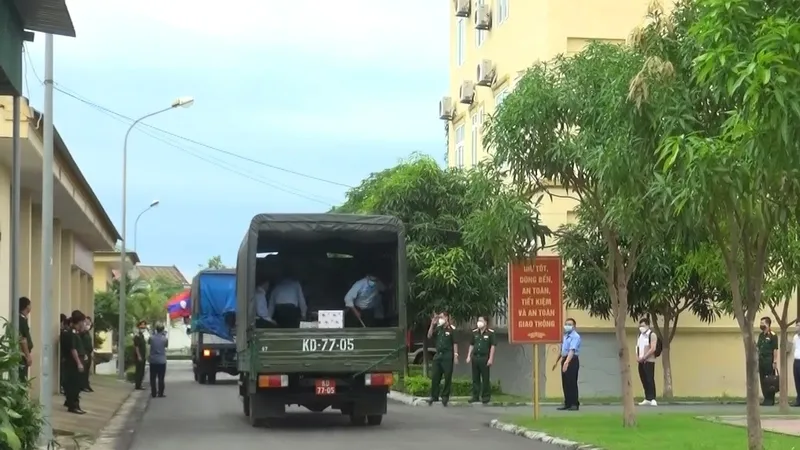 Hà Tĩnh tổ chức lễ xuất quân làm nhiệm vụ quy tập mộ liệt sĩ tại Lào 