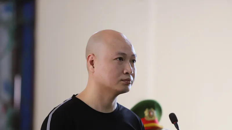 Bị cáo Nguyễn Văn Sơn tại phiên tòa