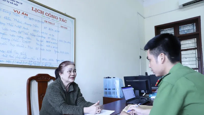 Giấu hơn 800kg pháo trong phòng ngủ
