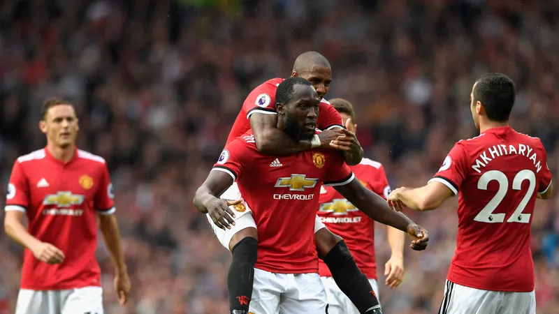 Man.United vẫn là thương hiệu hái ra vàng. Ảnh: Getty Images