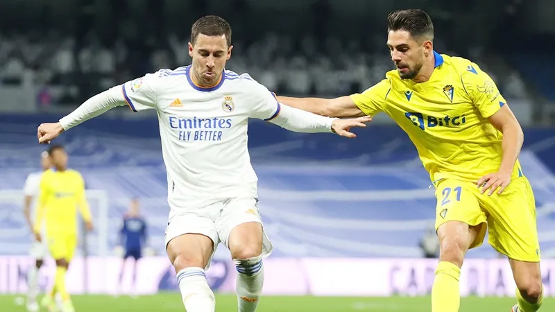 Eden Hazard trong trận hòa 0-0 trước Cadiz.