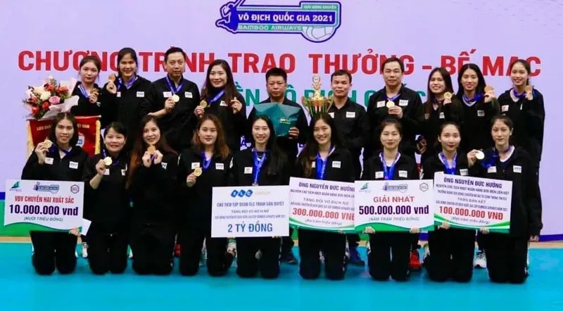 Đội nữ Bộ tư lệnh Thông tin đã xả trại từ ngày 23-1. Ảnh: D.T