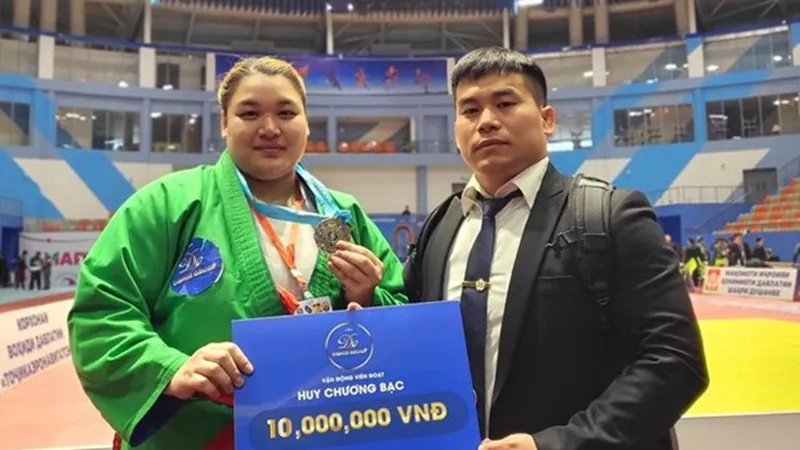VĐV Trần Thị Thanh Thủy đã giành HCB tại giải vô địch châu Á 2022. Ảnh: T.HỌC