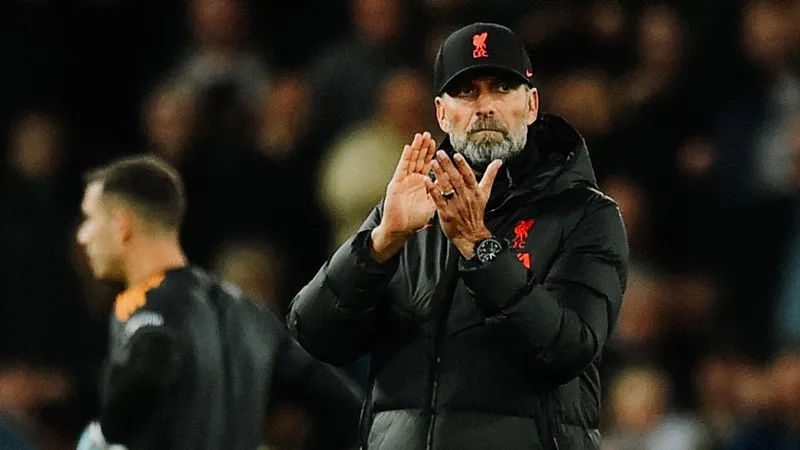 HLV Jurgen Klopp chỉ ra vấn nạn chấn thương chính là điều khiến Liverpool sau sút.