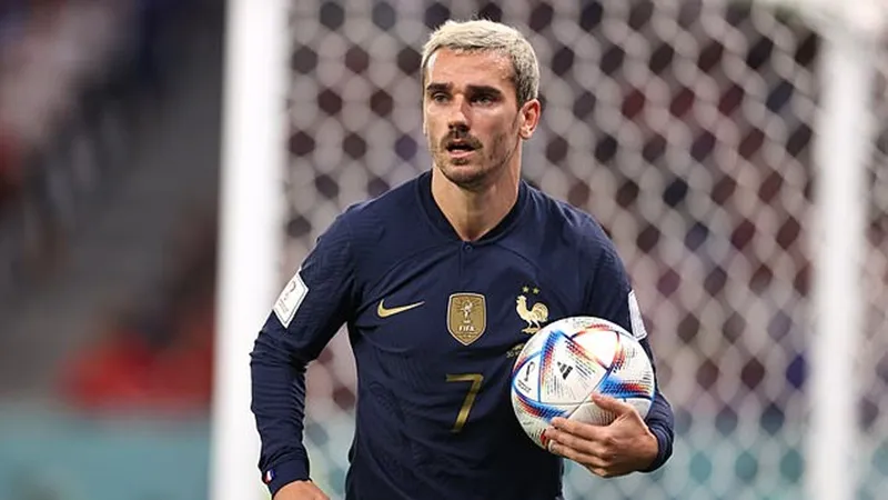 LĐBĐ Pháp (FFF) “đòi” lại bàn thắng cho Antoine Griezmann.