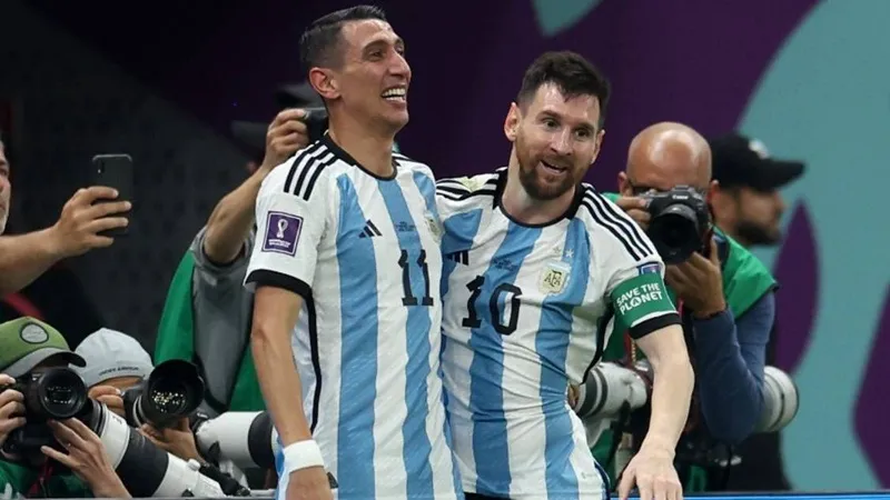 Angel Di Maria đã sẵn sàng sát cánh cùng Lionel Messi trong trận đấu quan trọng nhất.