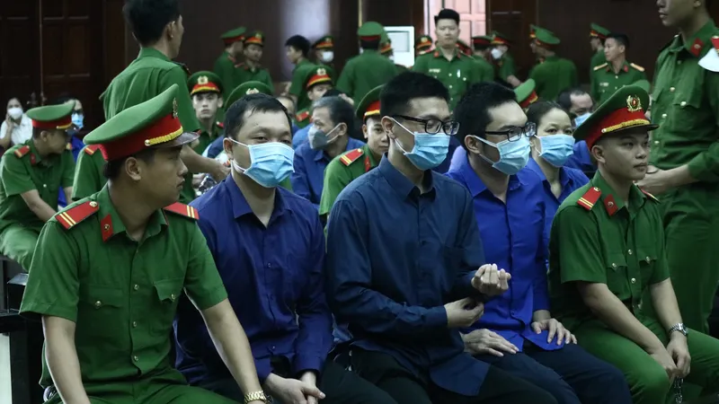 Các bị cáo tại phiên tòa phúc thẩm