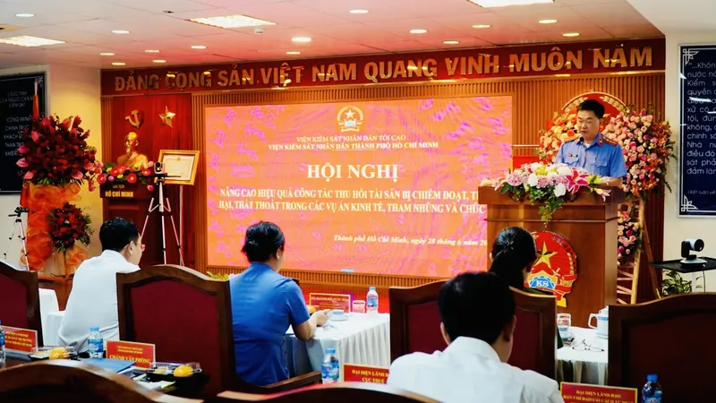 Hội nghị nâng cao hiệu quả thu hồi tài sản bị chiếm đoạt, thiệt hại trong các vụ án tham nhũng, kinh tế, do Viện KSND TPHCM tổ chức