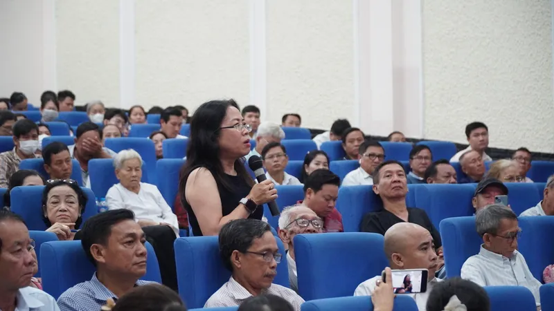 Người dân tham gia cùng chính quyền xác định giá đất để tính tiền bồi thường dự án Vành đai 2
