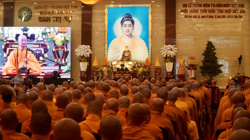 Đại lễ tưởng niệm 716 năm ngày Phật hoàng Trần Nhân Tông nhập niết bàn tại TPHCM. Ảnh minh họa: THÀNH TRỌNG