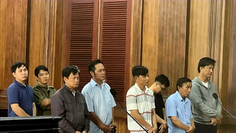 Các bị cáo tại tòa