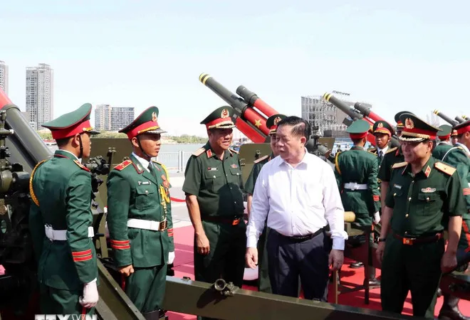 Podcast bản tin tối 20-4: Trưởng Ban Tuyên giáo và Dân vận Trung ương thăm lực lượng tham gia diễu binh, diễu hành