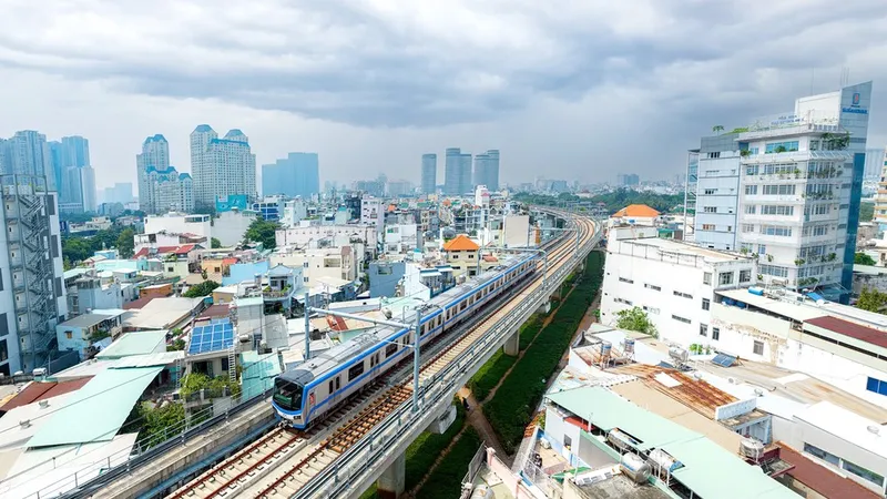 Podcast bản tin trưa 26-4: Tây Nguyên và Nam bộ có mưa dông, có nơi mưa to | Metro tăng chuyến, kéo dài thời gian phục vụ dịp lễ 30-4 và 1-5 
