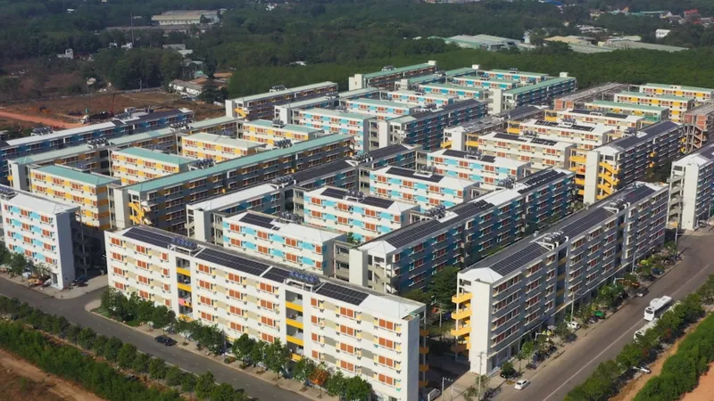Podcast bản tin tối 21-9: Người độc thân đang nuôi con nhỏ có thể mua nhà ở xã hội không?