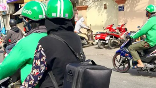 Nhiều đối tượng đang nhắm vào các tài xế GrabBike để cướp tài sản 