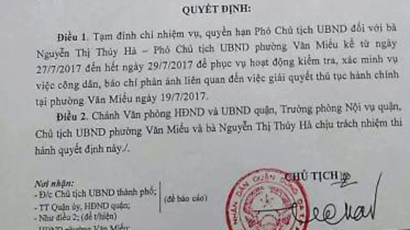 Nội dung công văn tạm đình chỉ nhiệm vụ với Phó Chủ tịch phường Văn Miếu