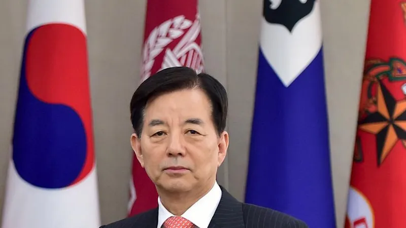 Bộ trưởng Quốc phòng Hàn Quốc nói Triều Tiên sẽ không từ bỏ thử hạt nhân. Ảnh: REUTERS