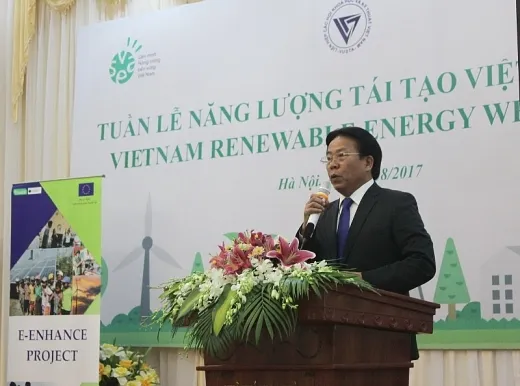 Tiến sĩ Nghiêm Vũ Khải - Phó Chủ tịch VUSTA phát biểu tại lễ khai mạc Tuần lễ Năng lượng tái tạo Việt Nam 2017