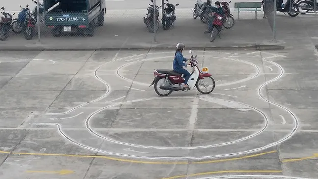Tăng cường thanh tra hoạt động đăng kiểm và đào tạo cấp giấy phép lái xe