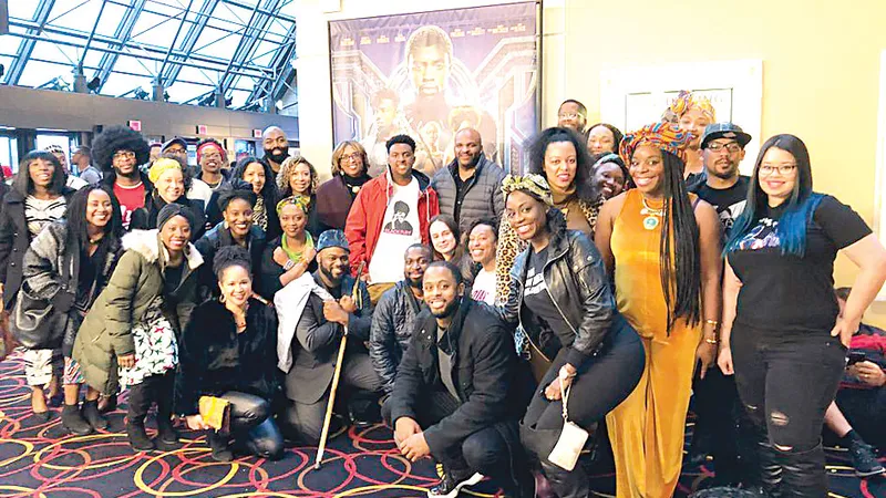 Người da màu đi xem phim Black Panther