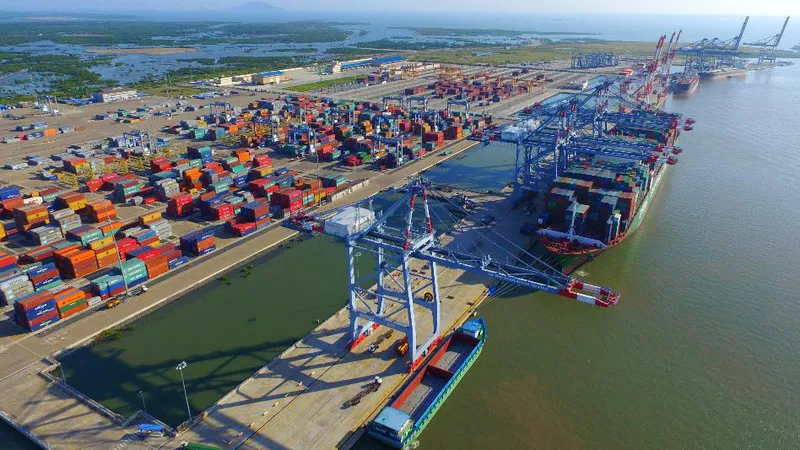Dịch vụ logistics Việt Nam còn nhiều bất cập