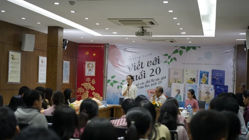 Cuộc thi Văn học tuổi 20 lần 6: Có gì để chờ đợi?