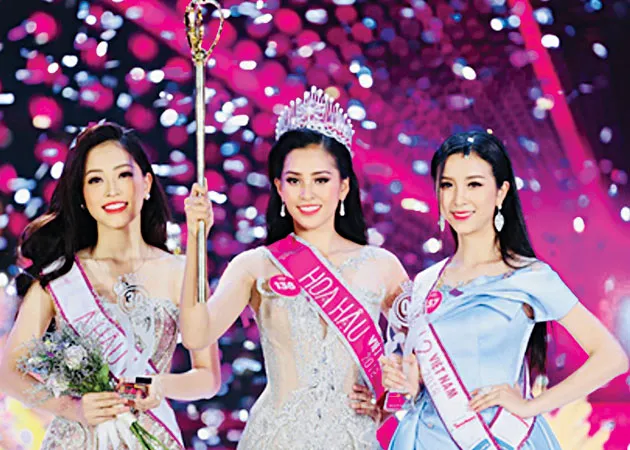 Hoa hậu Trần Tiểu Vy cùng Á hậu 1 Bùi Phương Nga và Á hậu 2 Nguyễn Thị Thúy An 