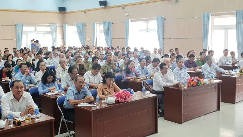 Hội nghị tiếp xúc cử tri sau kỳ họp lần thứ 6 - Quốc hội khóa XIV