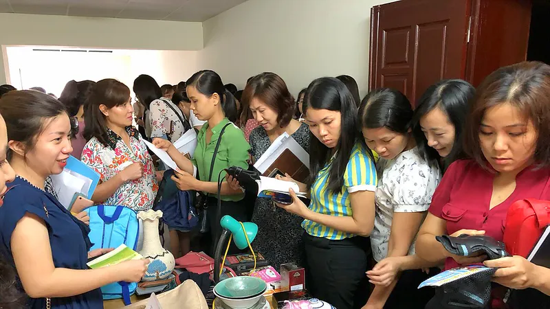 Một số buổi họp mặt, sinh hoạt để mọi người có thể cho - nhận trực tiếp