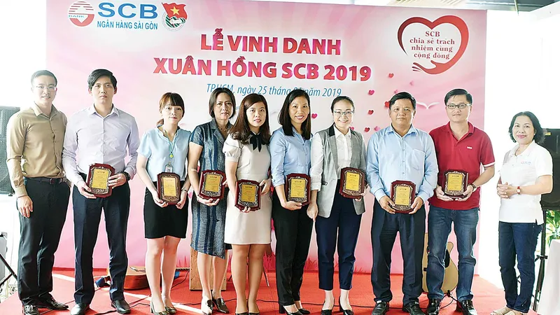 SCB tuyên dương các CBNV có đóng góp tích cực trong hoạt động hiến máu nhân đạo 
