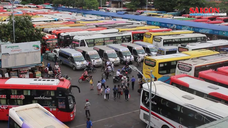 Thực trạng này năm nào cũng diễn ra, thế nhưng các cơ quan quản lý không có giải pháp nào để xử lý khiến người dân vẫn phải chịu thiệt thòi. 