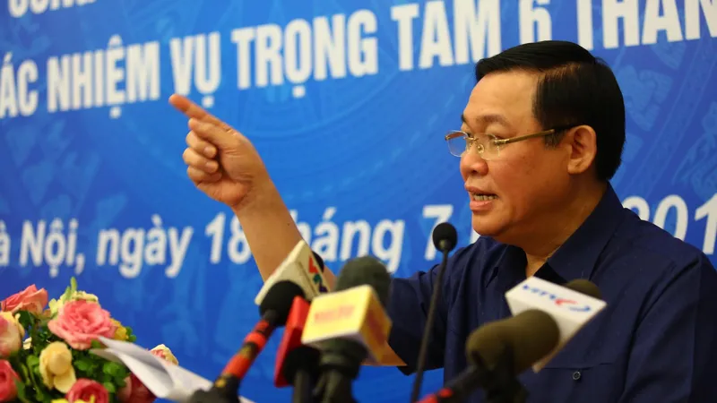 Phó Thủ tướng Vương Đình Huệ phát biểu tại hội nghị. Ảnh: VGP