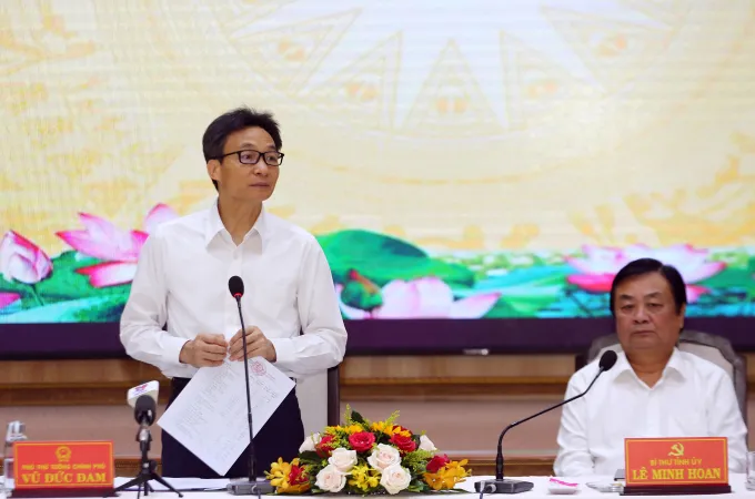 Phó Thủ tướng Vũ Đức Đam phát biểu tại buổi làm việc. Ảnh: VGP
