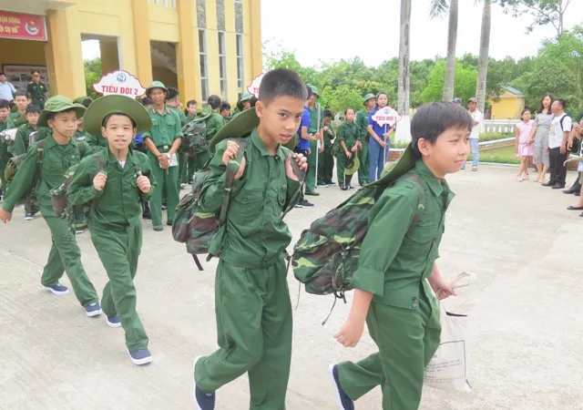 Bồi dưỡng lòng yêu nước qua “Học kỳ trong quân đội”