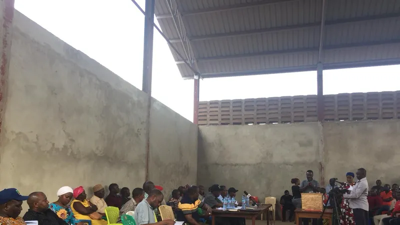 Quang cảnh phiên đấu giá vụ mùa điều 2019/2020 của Chính phủ Tanzania