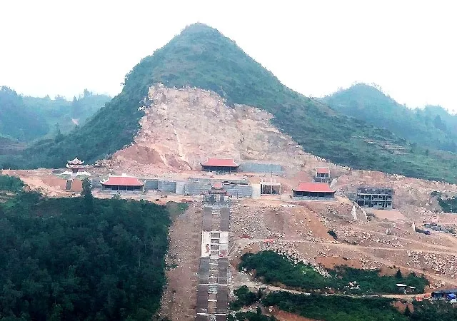 Dự án khu du lịch văn hóa tâm linh ở Lũng Cú, Đồng Văn: Không đúng quy hoạch
