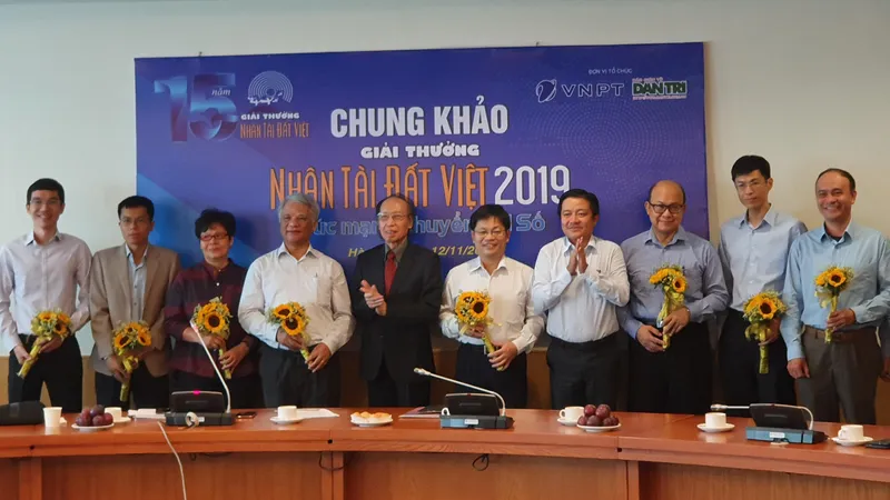 Lễ trao giải Nhân tài Đất Việt 2019. Ảnh: TTXVN