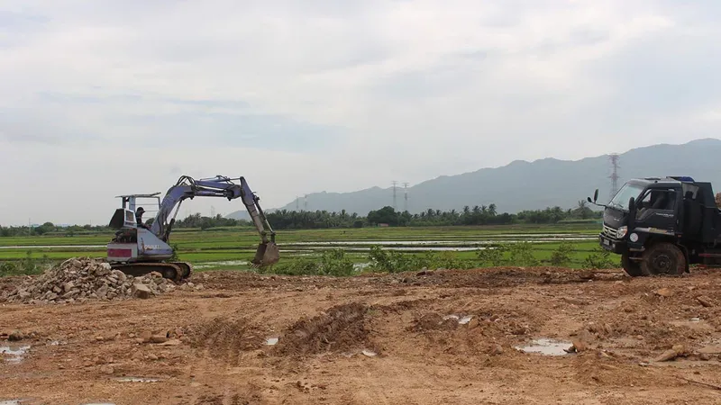 Nhờ gần dân nên công tác giải phóng mặt bằng dự án cao tốc Bắc - Nam qua tỉnh Bình Thuận được thực hiện nhanh chóng
