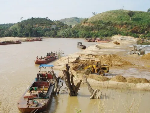 Bình Định báo cáo Bộ Tư pháp về xử lý khai thác cát trái phép