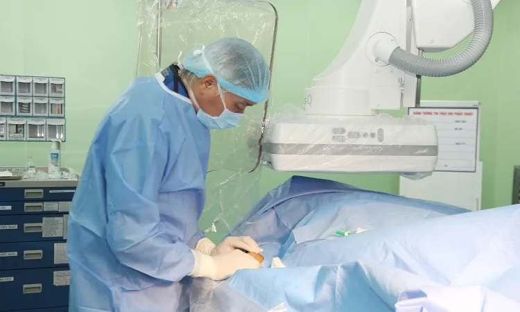 Cứu sống bệnh nhân bị nhồi máu não đã qua giai đoạn vàng