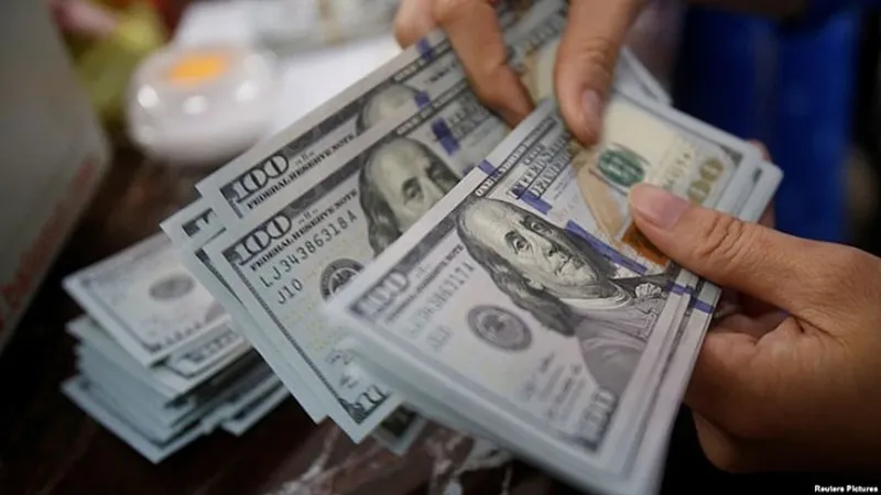 5 tháng, kiều hối về TPHCM đạt 2,3 tỷ USD 