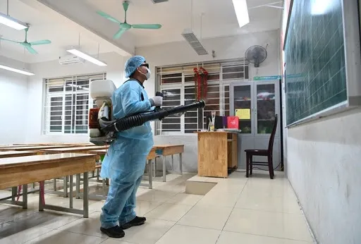 Không để lây lan dịch bệnh bạch hầu trong trường học