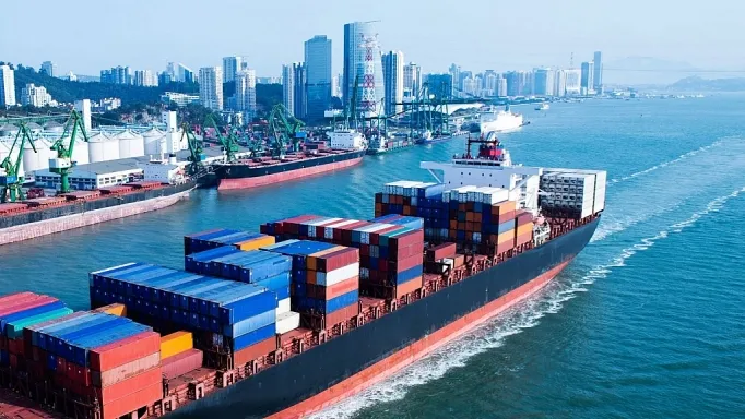 Việt Nam xuất siêu 17 tỷ USD