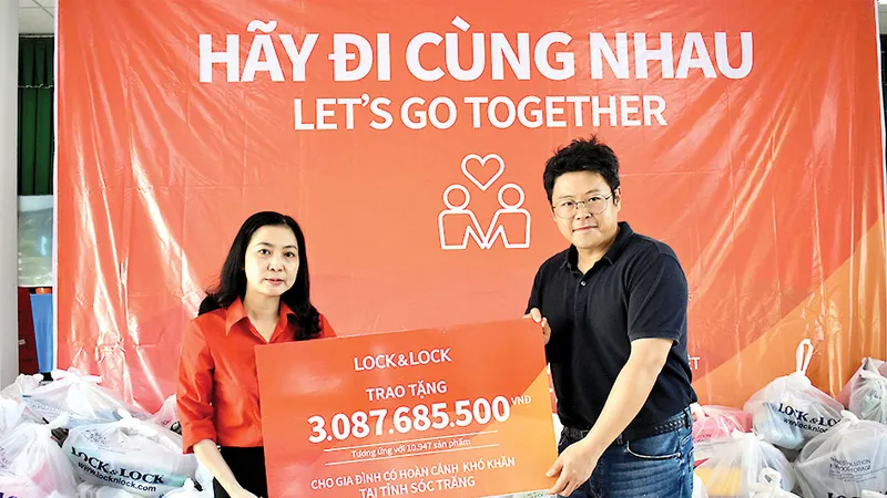 LOCK&LOCK mang chương trình “Hãy đi cùng nhau - Let’s Go Together’’ đến với người dân Sóc Trăng