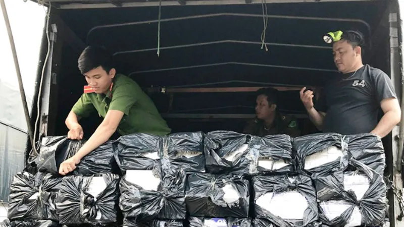 Lực lượng chức năng tỉnh An Giang bắt giữ hàng lậu