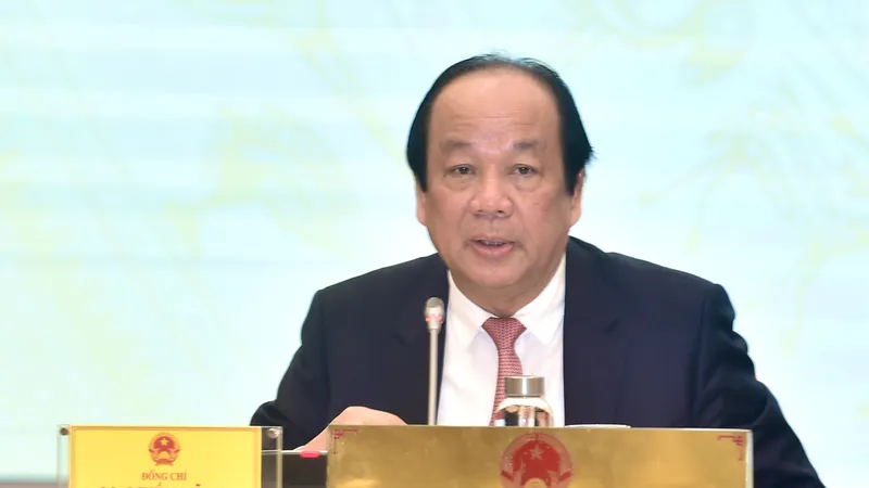Bộ trưởng, Chủ nhiệm VPCP Mai Tiến Dũng phát biểu tại buổi họp báo. Ảnh: VGP