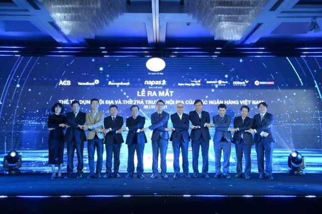 7 ngân hàng thương mại ra mắt thẻ tín dụng nội địa