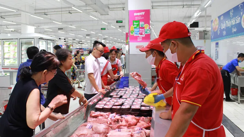 Nguồn thịt heo được đảm bảo đủ cho dịp Tết
